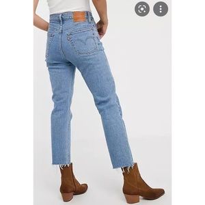 Levi’s 501 Cropped Jeans